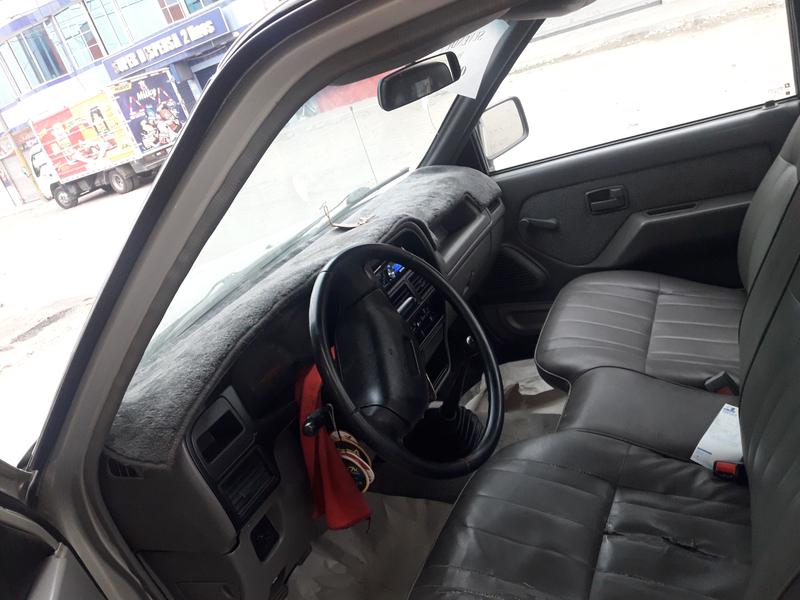 Chevrolet  • 1999 • 25,000 km 4