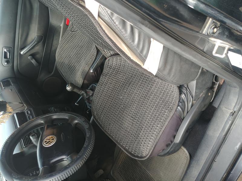 Volkswagen Golf • 2010 • 2,000 km 3