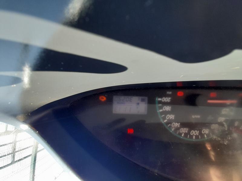 Toyota  • 2010 • 30,290 km 7