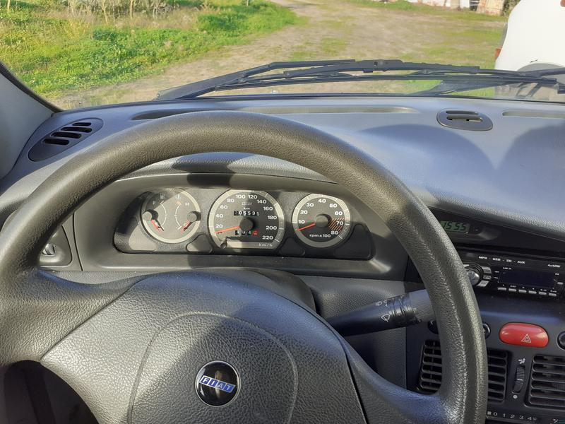 Fiat  • 2000 • 199,999 km 4