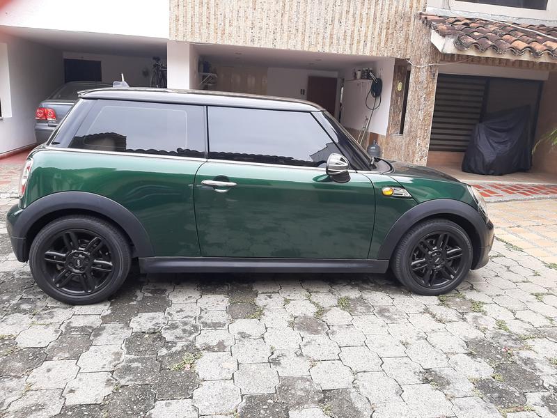 MINI Cooper • 2013 • 75,500 km 2