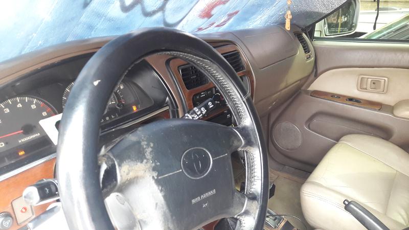 Toyota 4-Runner • 1999 • 144,131 km 1