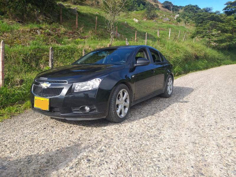 Chevrolet Cruze • 2011 • 75,000 km 1