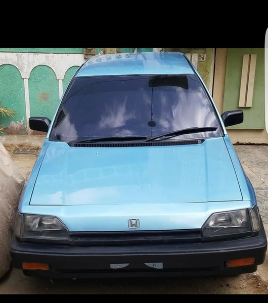 Honda Civic • 1984 • 35,000 km 5