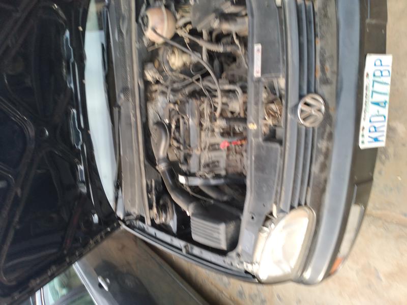 Volkswagen Golf • 2000 • 249,145 km 3