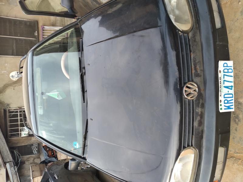 Volkswagen Golf • 2000 • 249,145 km 6