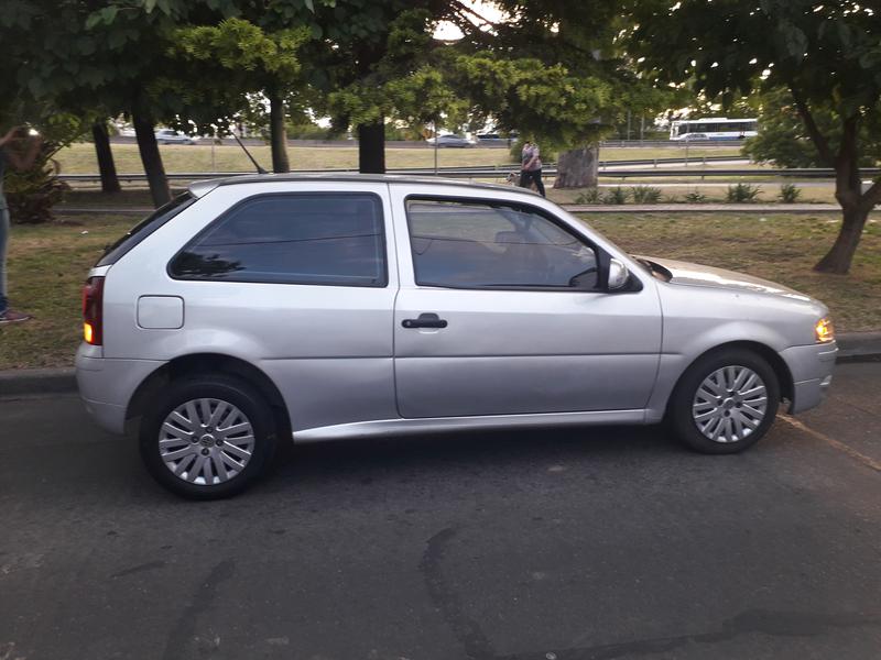 Volkswagen Gol • 2013 • 109,000 km 2