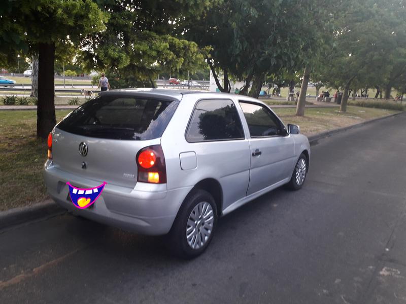 Volkswagen Gol • 2013 • 109,000 km 3