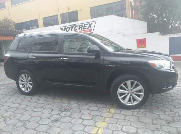 Toyota Highlander • 2010 • 100,000 km 5