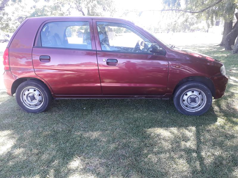 Suzuki Alto • 2012 • 121,000 km 2