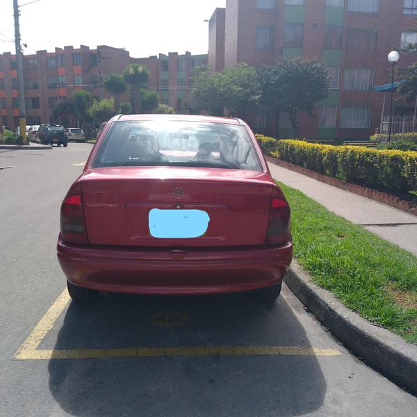 Chevrolet Corsa • 1997 • 180,000 km 4
