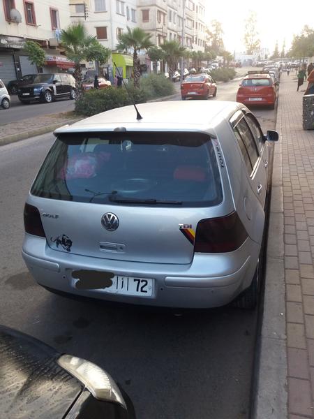 Volkswagen Golf • 2001 • 280,000 km 1