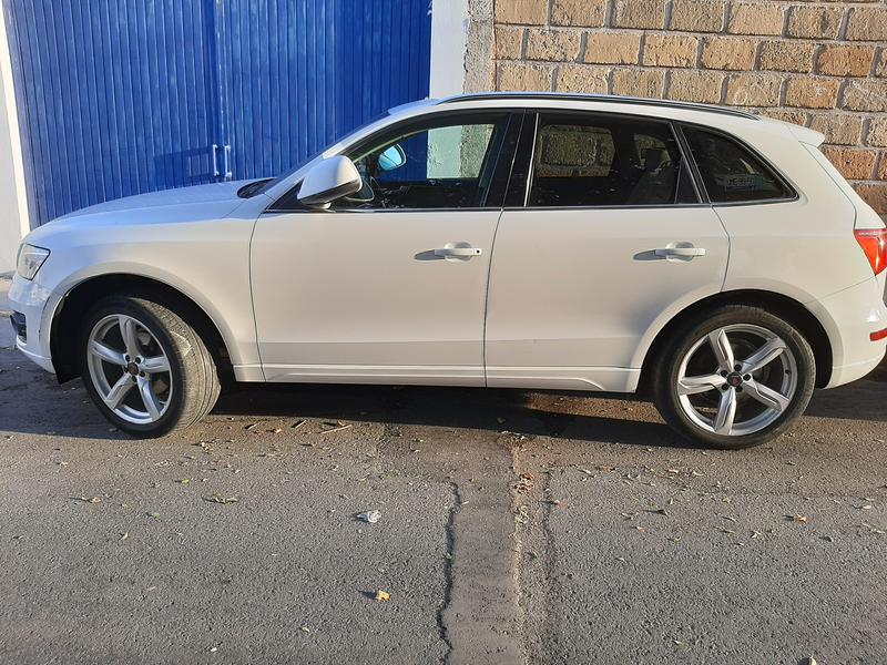 Audi Q5 • 2010 • 202,580 km 3