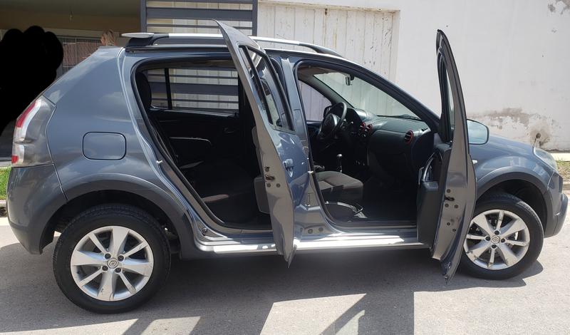 Renault Stepway • 2013 • 100,000 km 3