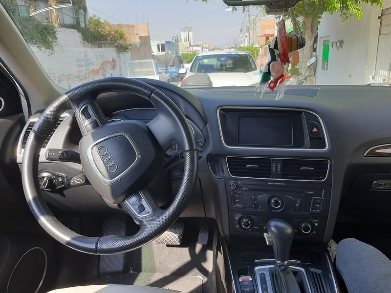Audi Q5 • 2010 • 202,580 km 6