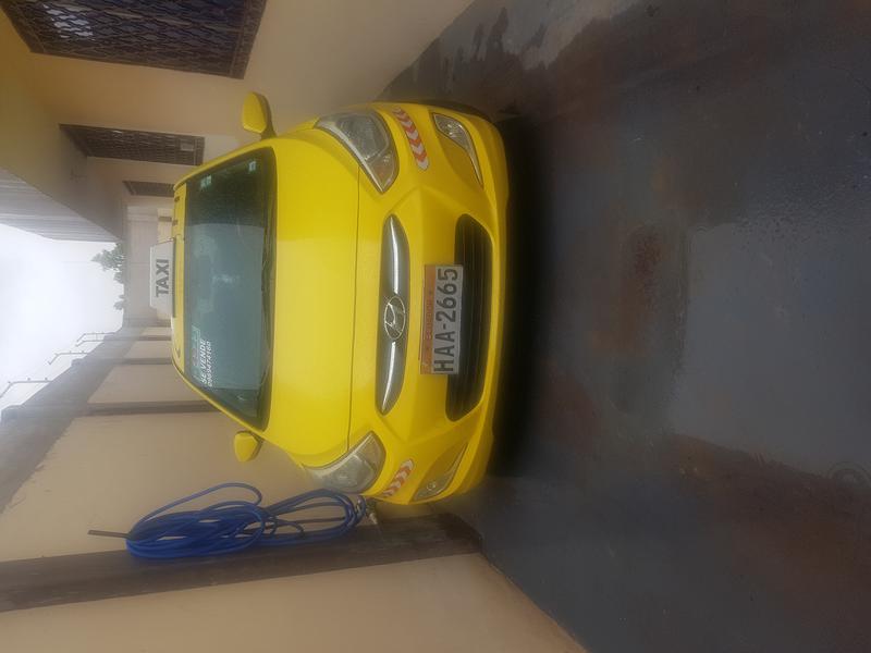 Hyundai Accent • 2015 • 377,187 km 6