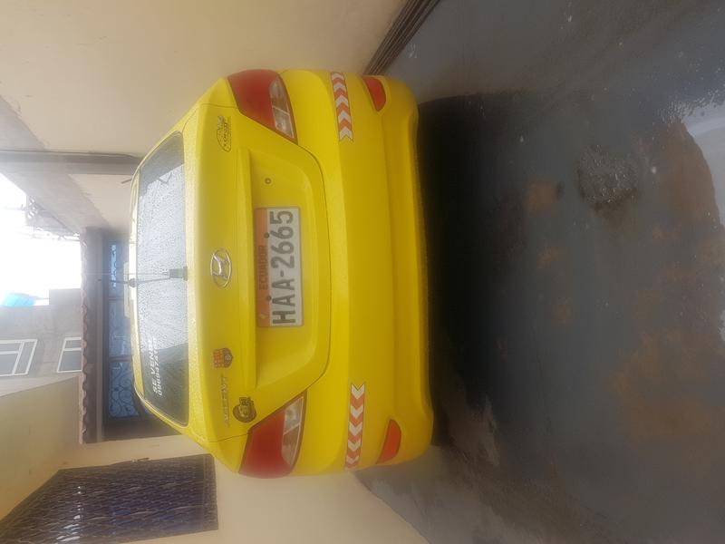 Hyundai Accent • 2015 • 377,187 km 3