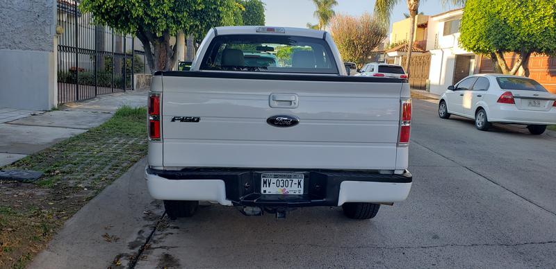 Ford F-150 • 2014 • 85,000 km 10