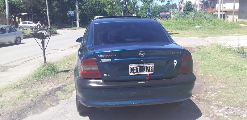 Chevrolet Classic • 1999 • 15,000 km 3