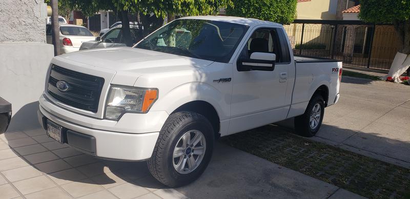 Ford F-150 • 2014 • 85,000 km 4