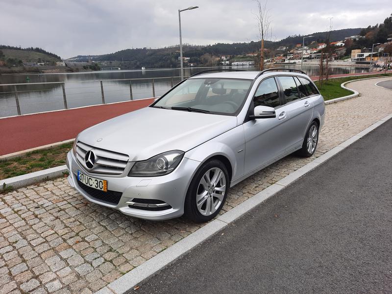 Mercedes-Benz C • 2012 • 273,000 km 14