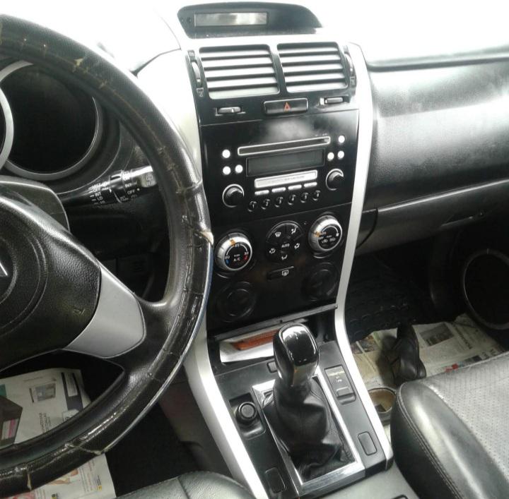 Suzuki  • 2010 • 127,000 km 6