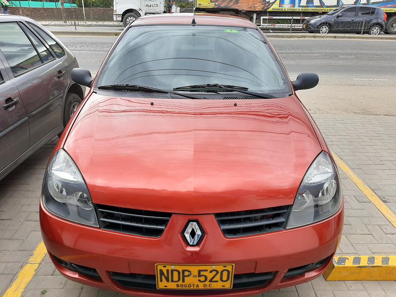 Renault Clio • 2013 • 67,000 km 14