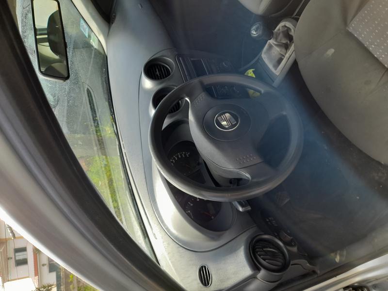 Seat Ibiza • 2005 • 215,000 km 5