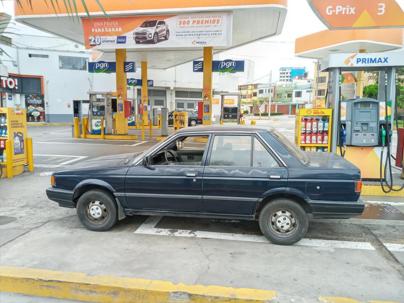 Nissan Sentra • 1992 • 197,000 km 3