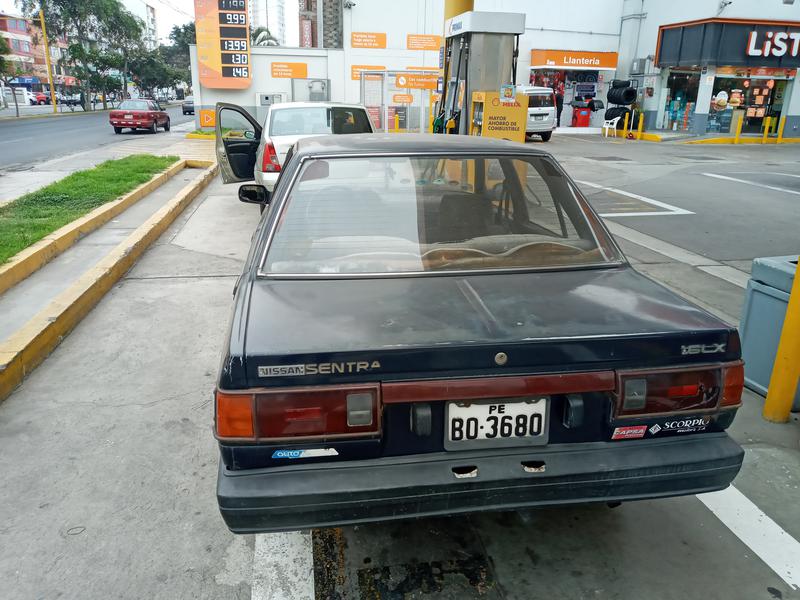 Nissan Sentra • 1992 • 197,000 km 5