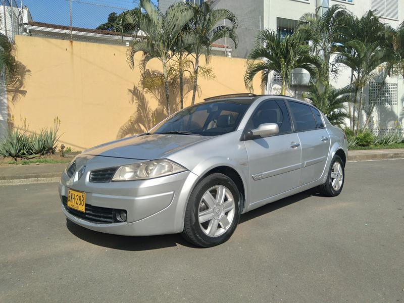 Renault Megane II • 2006 • 122,000 km 6