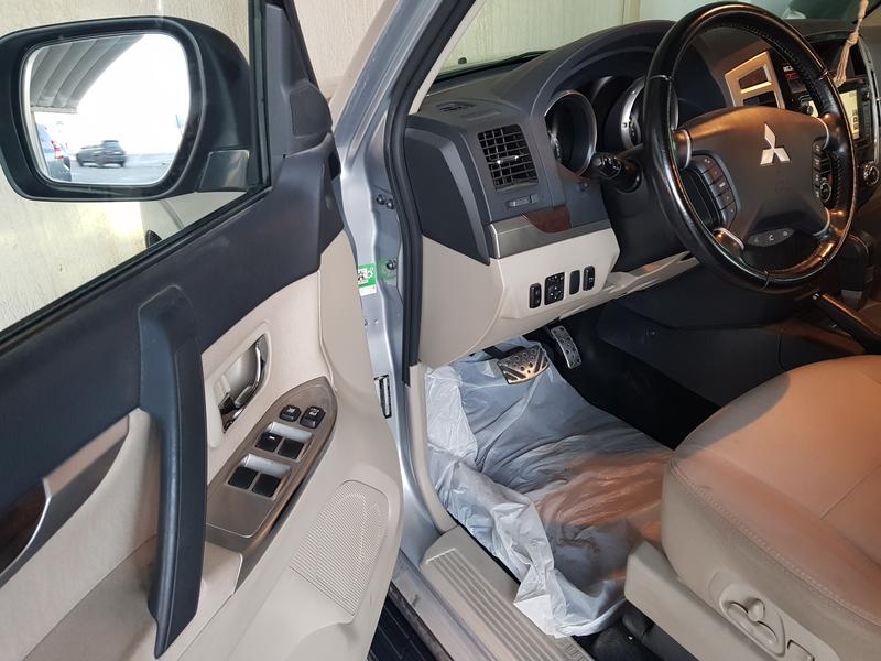 Mitsubishi Pajero • 2015 • 80,000 km 7