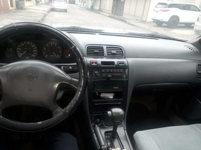 Nissan Maxima • 1997 • 360,000 km 10