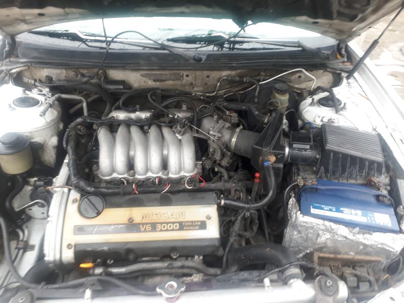 Nissan Maxima • 1997 • 360,000 km 5