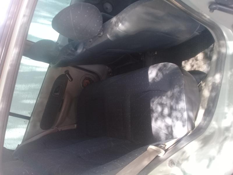 Renault Clio • 2005 • 1,111 km 6