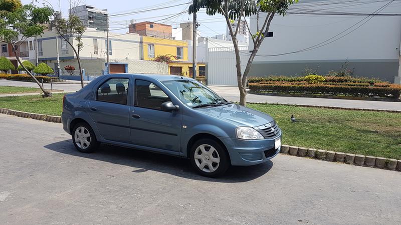 Renault Logan • 2011 • 67,500 km 12