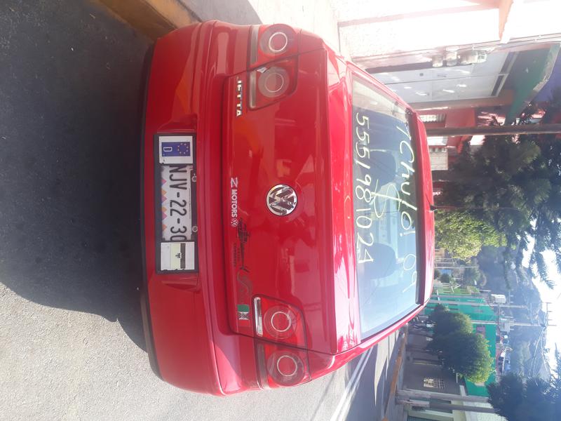 Volkswagen Jetta • 2009 • 200,000 km 2