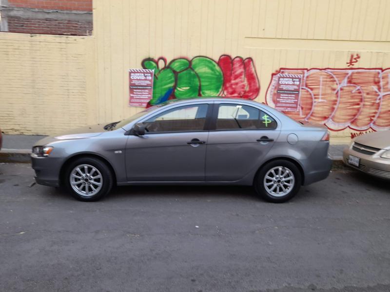 Mitsubishi Lancer • 2015 • 110,000 km 4