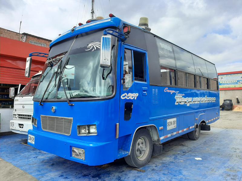 Daihatsu Delta • 2006 • 0 km 7