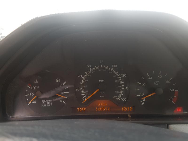 Mercedes-Benz E • 1997 • 108,512 km 9