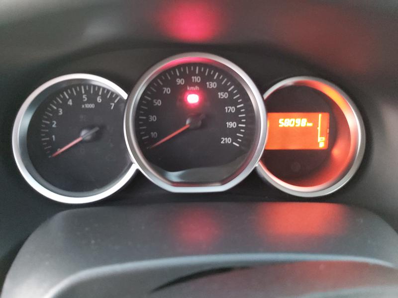 Dacia Sandero • 2017 • 58,400 km 5