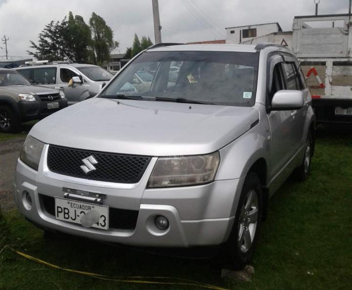 Suzuki  • 2010 • 127,000 km 4