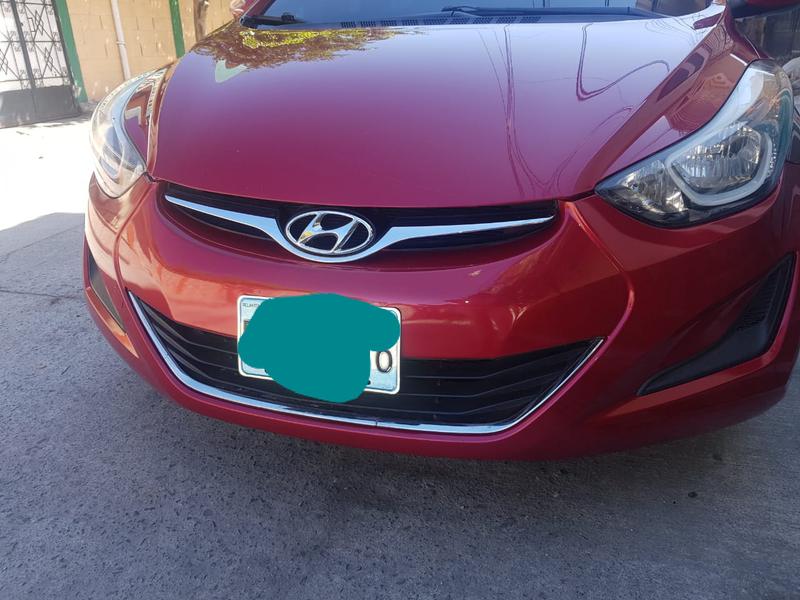 Hyundai Elantra • 2015 • 77,000 km 6