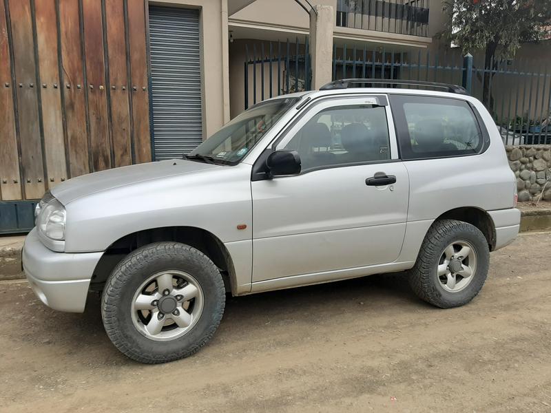 Chevrolet 1500 • 2008 • 150,000 km 3