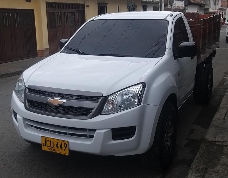 Chevrolet Luv • 2015 • 98,000 km 2