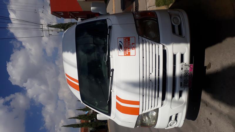 Nissan Urvan • 2011 • 100,000 km 1