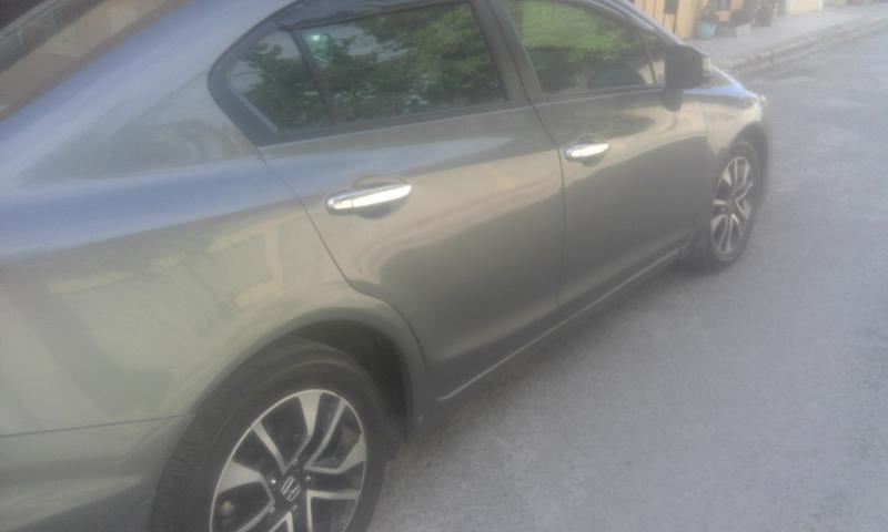 Honda Civic • 2013 • 85,000 km 5