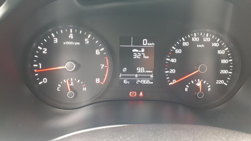 Kia Rio sedan • 2019 • 25,000 km 11