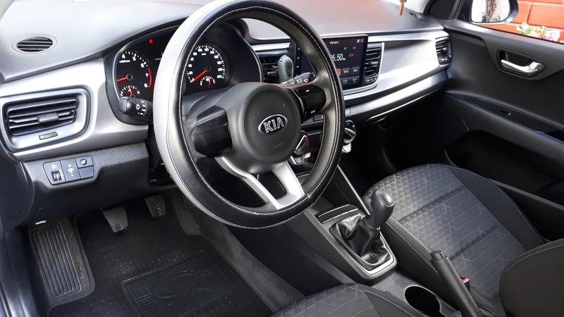 Kia Rio sedan • 2019 • 25,000 km 12