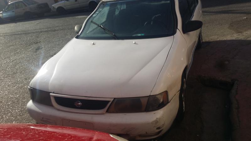 Nissan Sentra • 1999 • 264,000 km 4